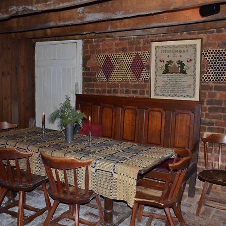 Wayside Inn Middletown Extérieur photo