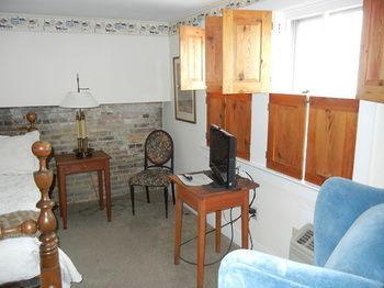 Wayside Inn Middletown Extérieur photo